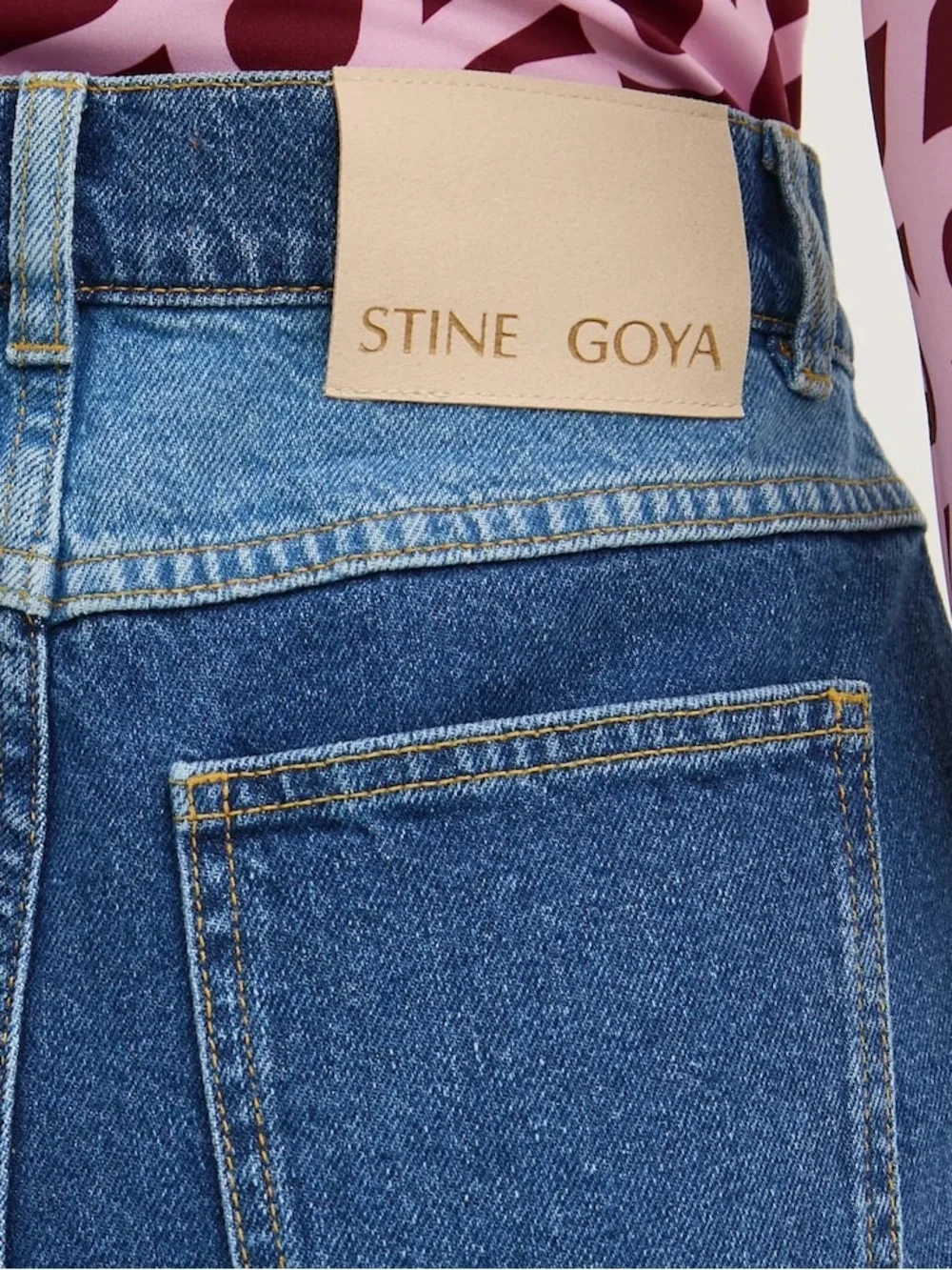 Stine Goya Women’s High Rise Two Tone Flared Split Wash Jeans Size 28 NWT
